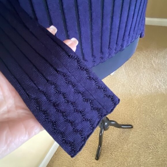 WHBM Mock Turtleneck Dark Navy SZ M - Picture 5 of 6